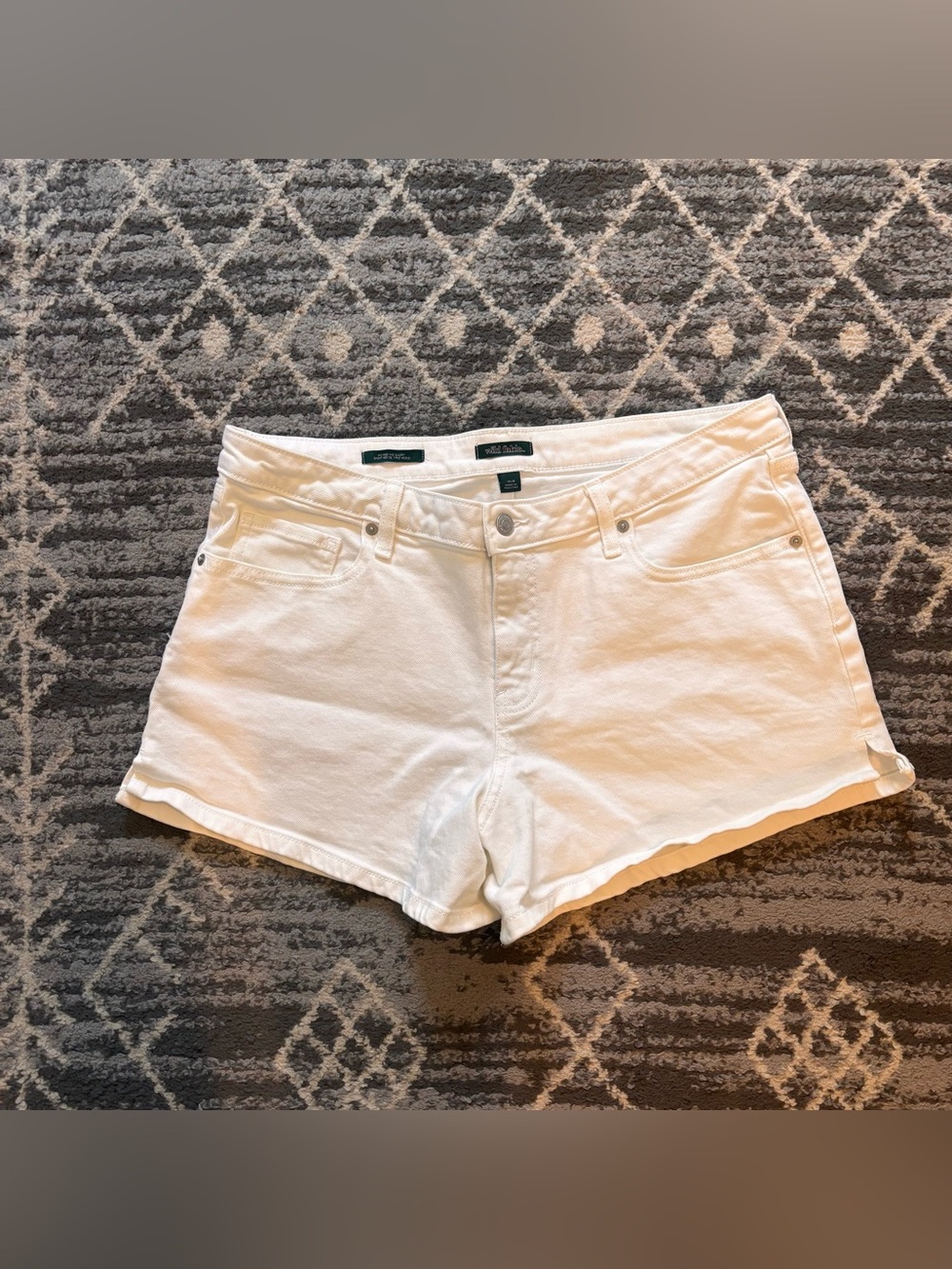 Wild Fable White Denim Shorts Sz 14